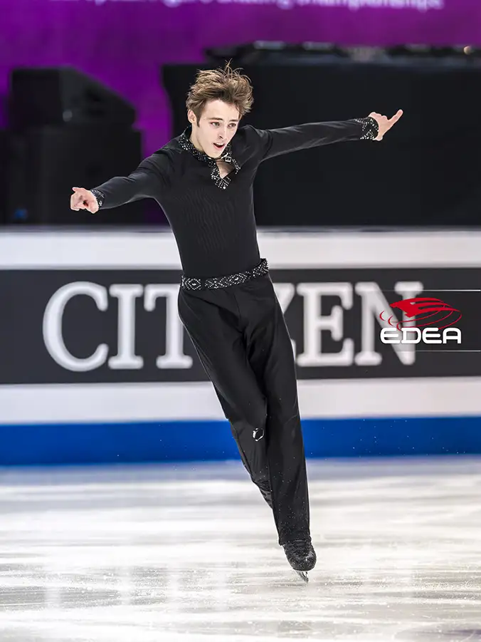 Ice Gallery Skates U.S.